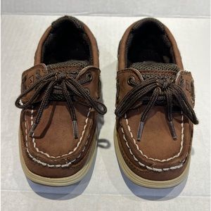 Sperry Topsiders